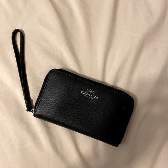 Coach Handbags - Coach Black Leather Wrislet